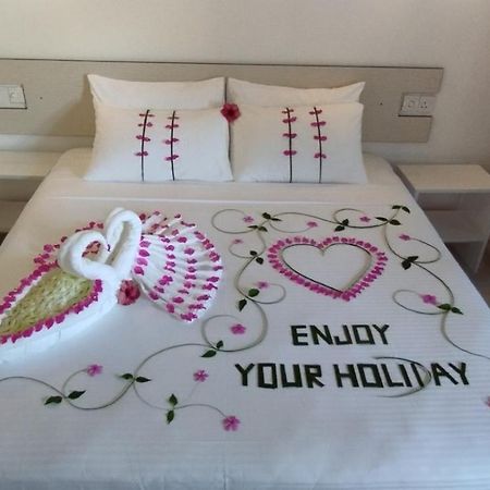 Thoddoo Garden Inn Eksteriør bilde